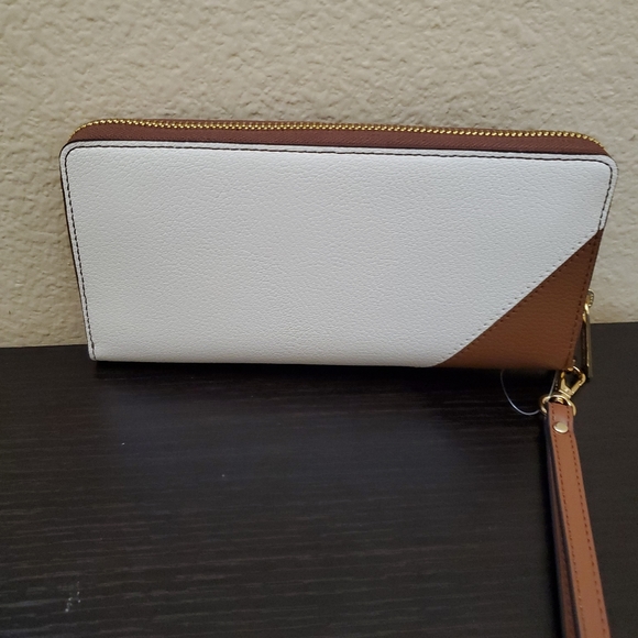 Michael kors Large Zip Around Continental Wallet - Picture 5 of 9